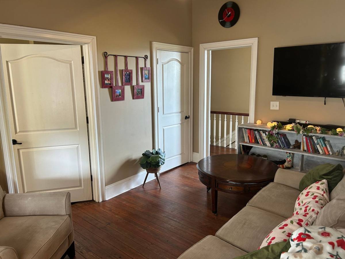 Apartment for rent at 1702 Habersham St, Savannah, GA 31401