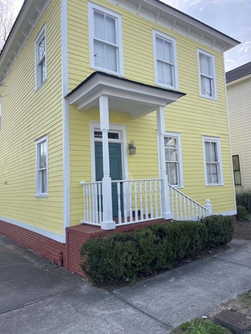 Apartment for rent at 1702 Habersham St, Savannah, GA 31401