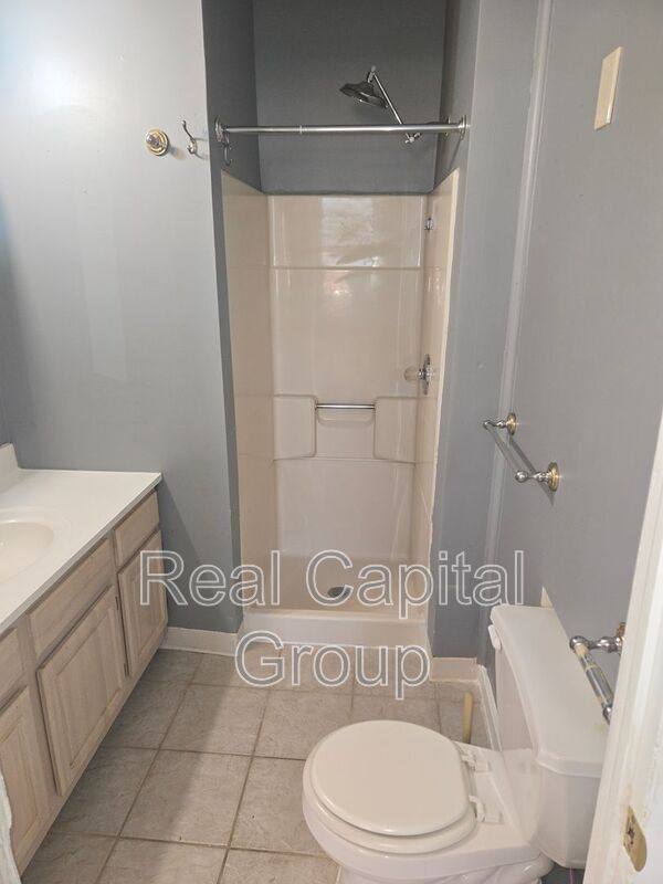 Apartment for rent at 285 Washington Ave #3R, Albany, NY 12206