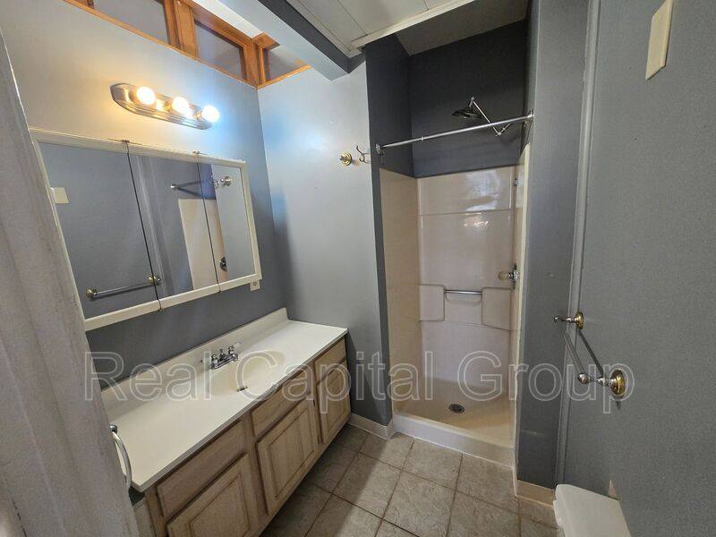 Apartment for rent at 285 Washington Ave #3R, Albany, NY 12206