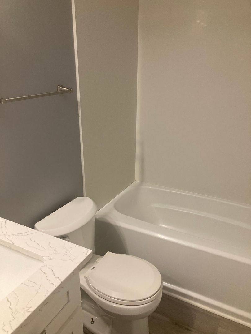 Apartment for rent at 1910 Fox Chapel Rd, Pittsburgh, PA 15238
