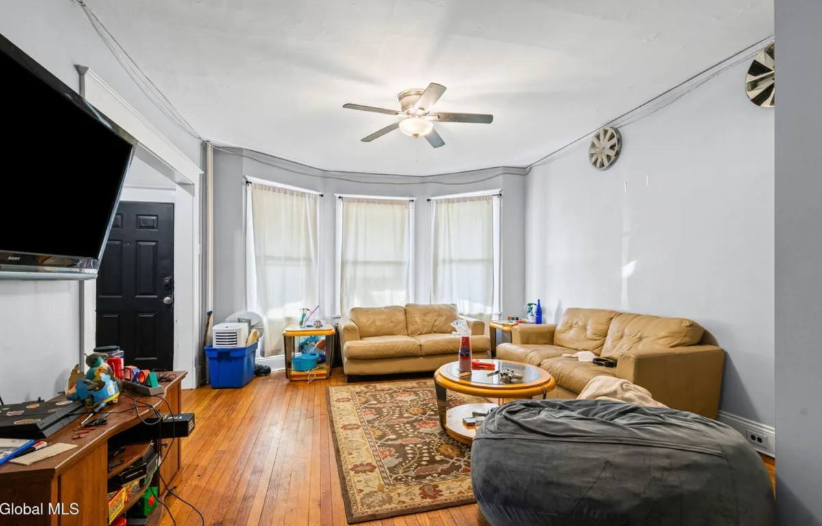 Apartment for rent at 569 Washington Ave, Albany, NY 12206