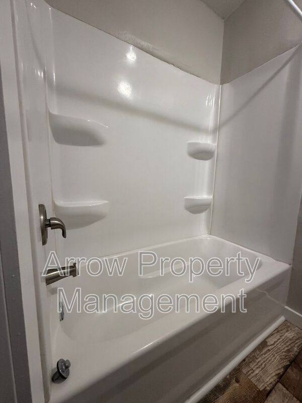 Apartment for rent at 130 N 27th St #2, Lincoln, NE 68503
