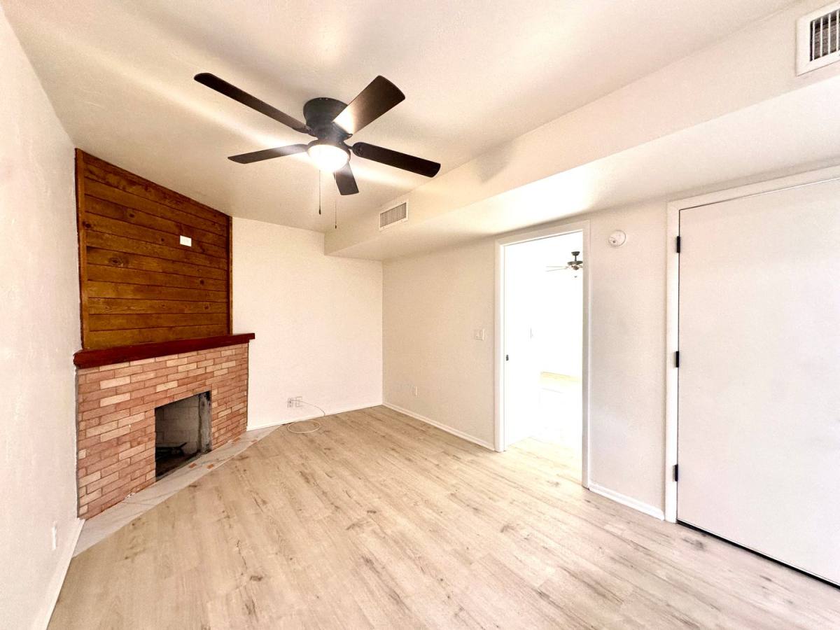 Townhouse for rent at 1331-1349 W Pennington St, Tucson, AZ 85745
