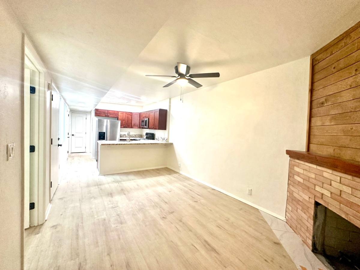 Townhouse for rent at 1331-1349 W Pennington St, Tucson, AZ 85745