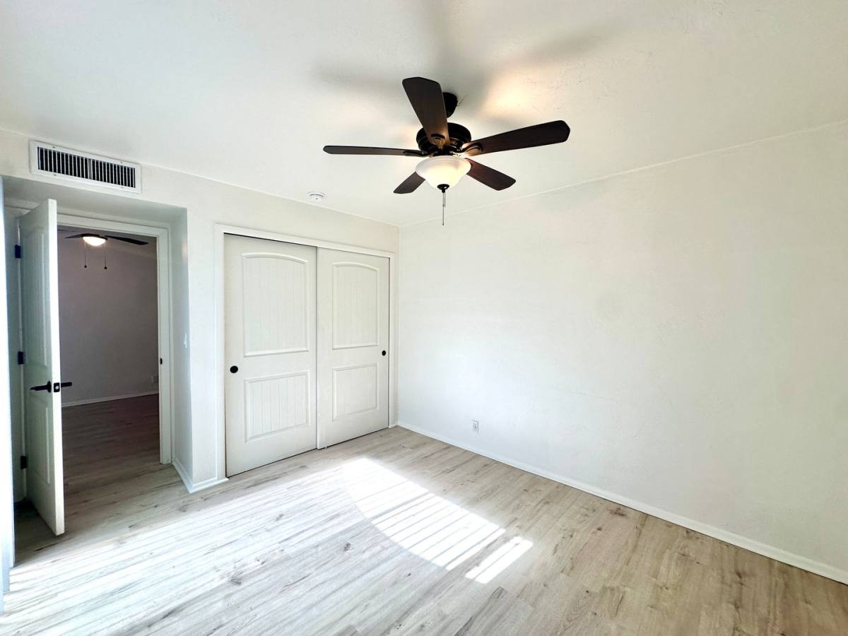 Townhouse for rent at 1331-1349 W Pennington St, Tucson, AZ 85745