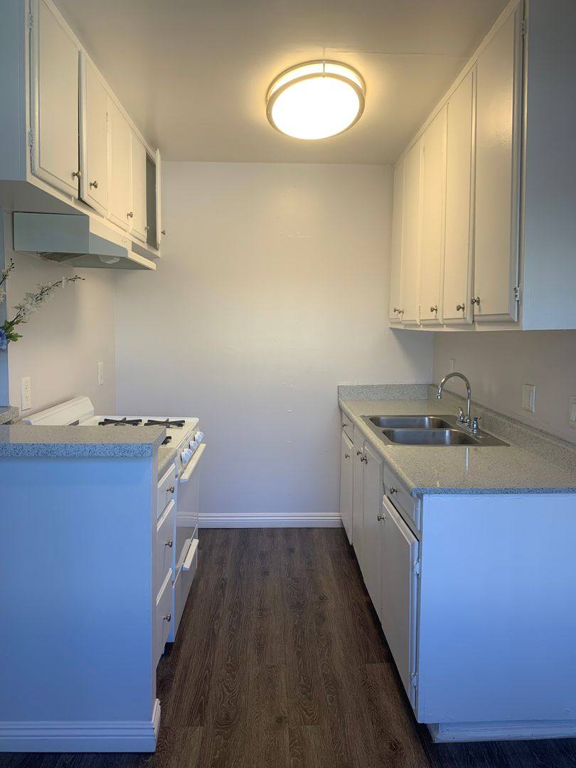 Apartment for rent at 650 Glenoaks Blvd, San Fernando, CA 91340
