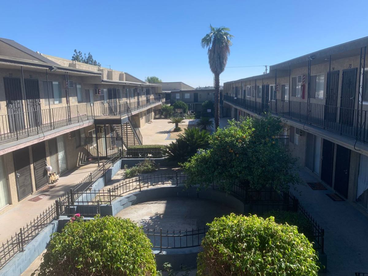 Apartment for rent at 650 Glenoaks Blvd, San Fernando, CA 91340