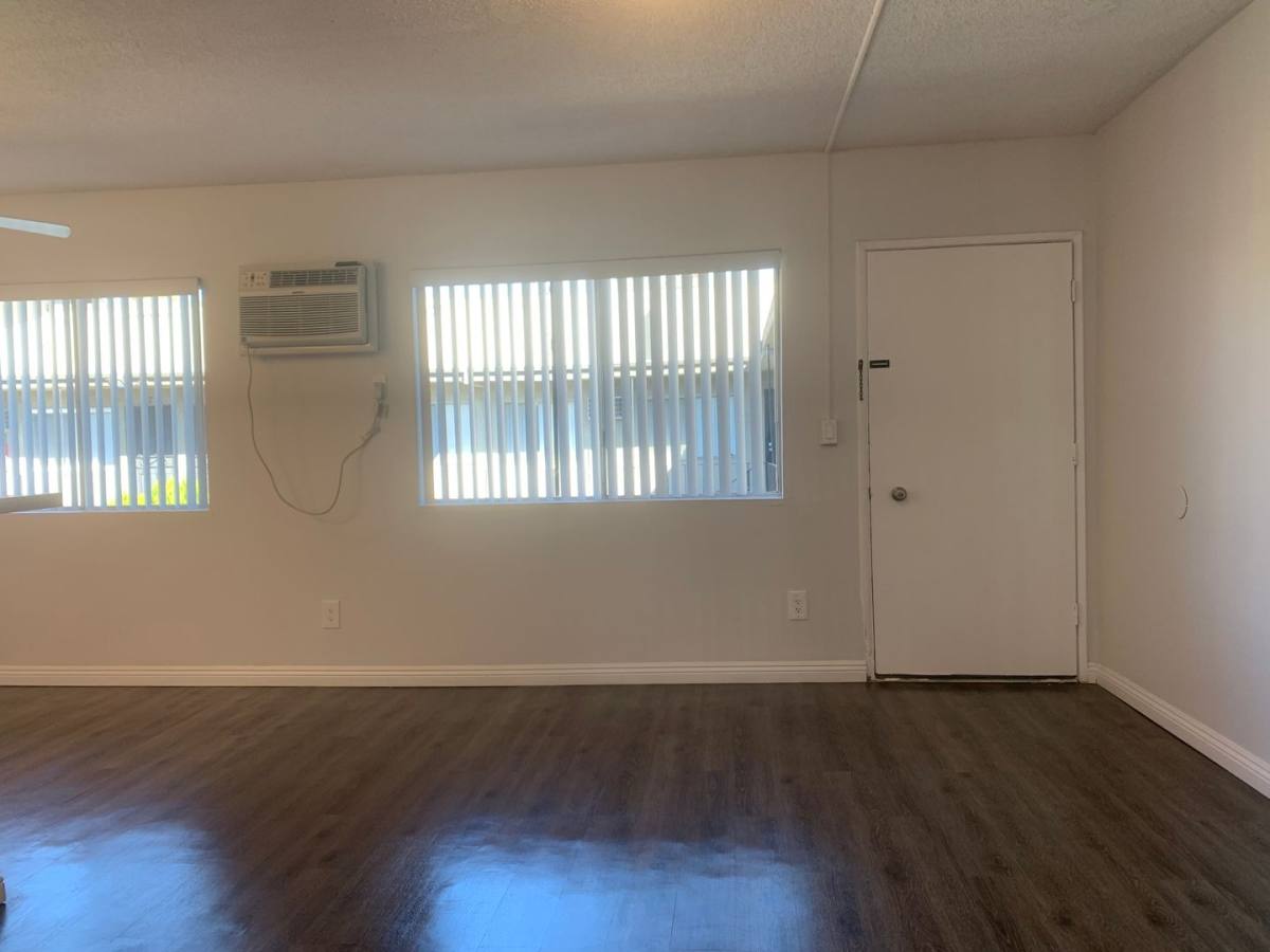 Apartment for rent at 650 Glenoaks Blvd, San Fernando, CA 91340