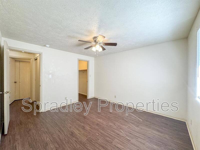 Apartment for rent at 608 John Paul Jones Dr #158, Temple, TX 76504