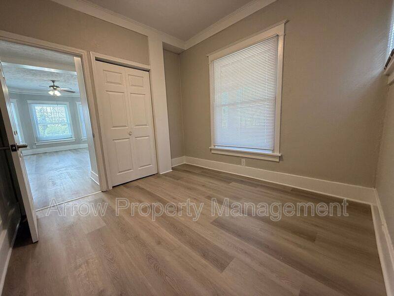 Apartment for rent at 2701 P St #1, Lincoln, NE 68503