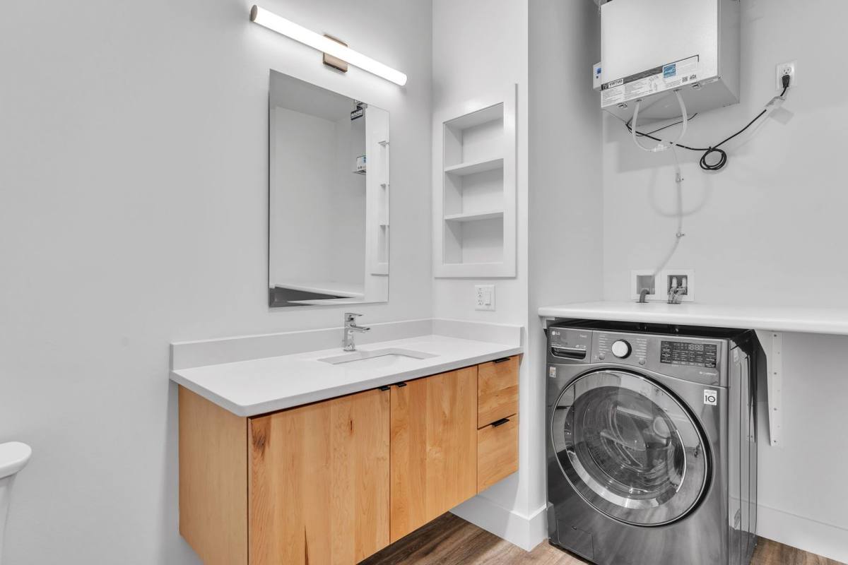 Apartment for rent at 121 Shea Dr, Colchester, VT 05446