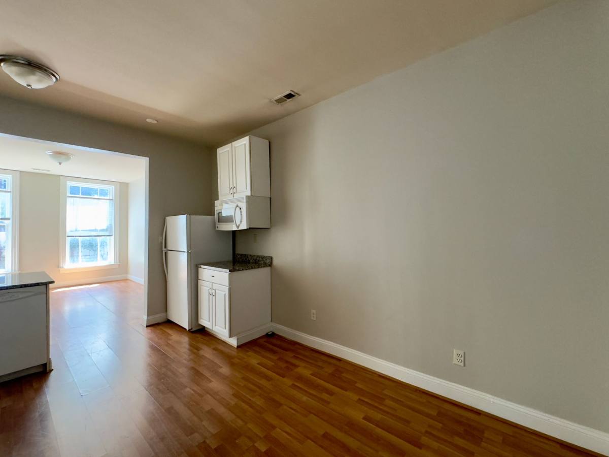Apartment for rent at 908 N Calvert St, Baltimore, MD 21202