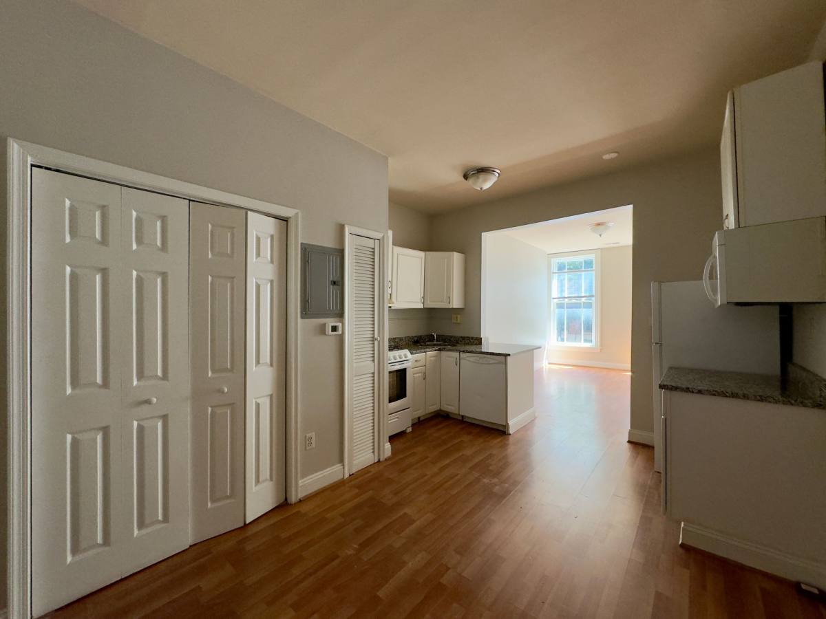 Apartment for rent at 908 N Calvert St, Baltimore, MD 21202