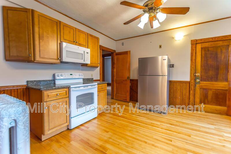 Apartment for rent at 105 Ray St #2, Manchester, NH 03104