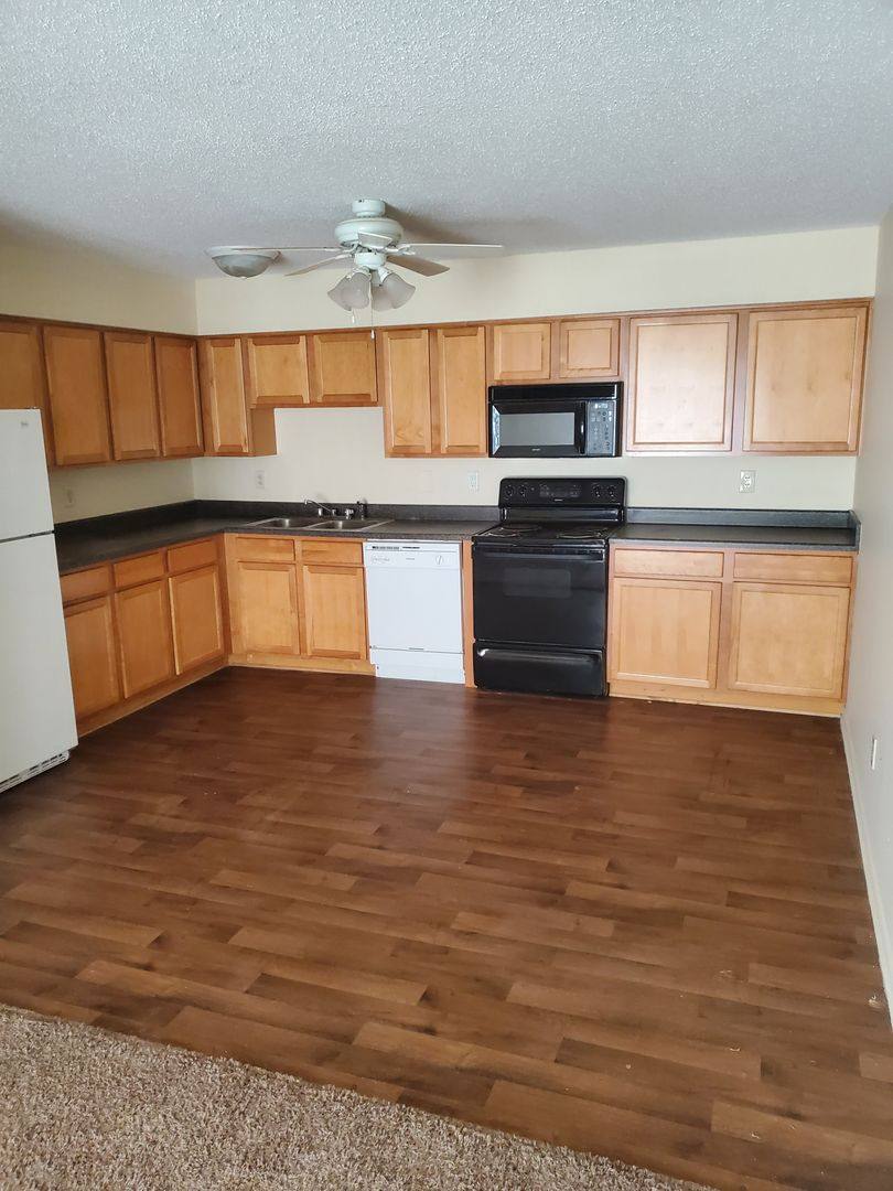 Apartment for rent at 410 SE 4th St, Grimes, IA 50111