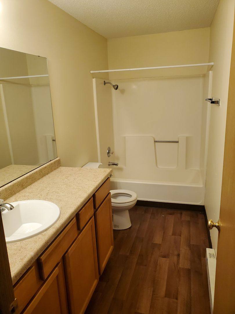 Apartment for rent at 410 SE 4th St, Grimes, IA 50111