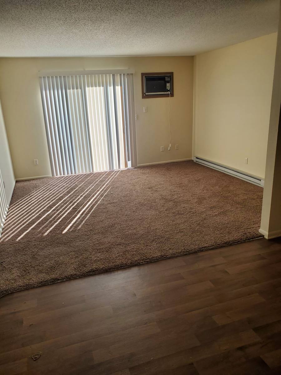 Apartment for rent at 410 SE 4th St, Grimes, IA 50111
