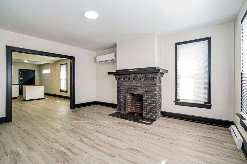 Apartment for rent at 98-100 N Hague Ave #100, Columbus, OH 43204