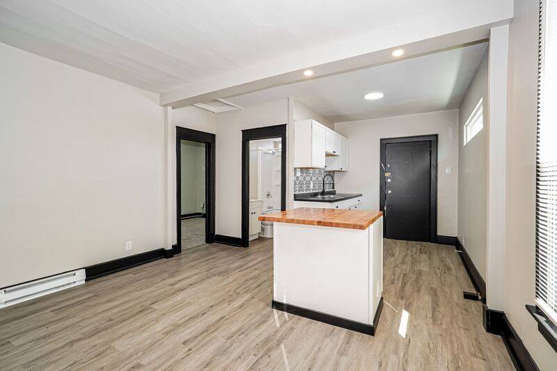 Apartment for rent at 98-100 N Hague Ave #100, Columbus, OH 43204