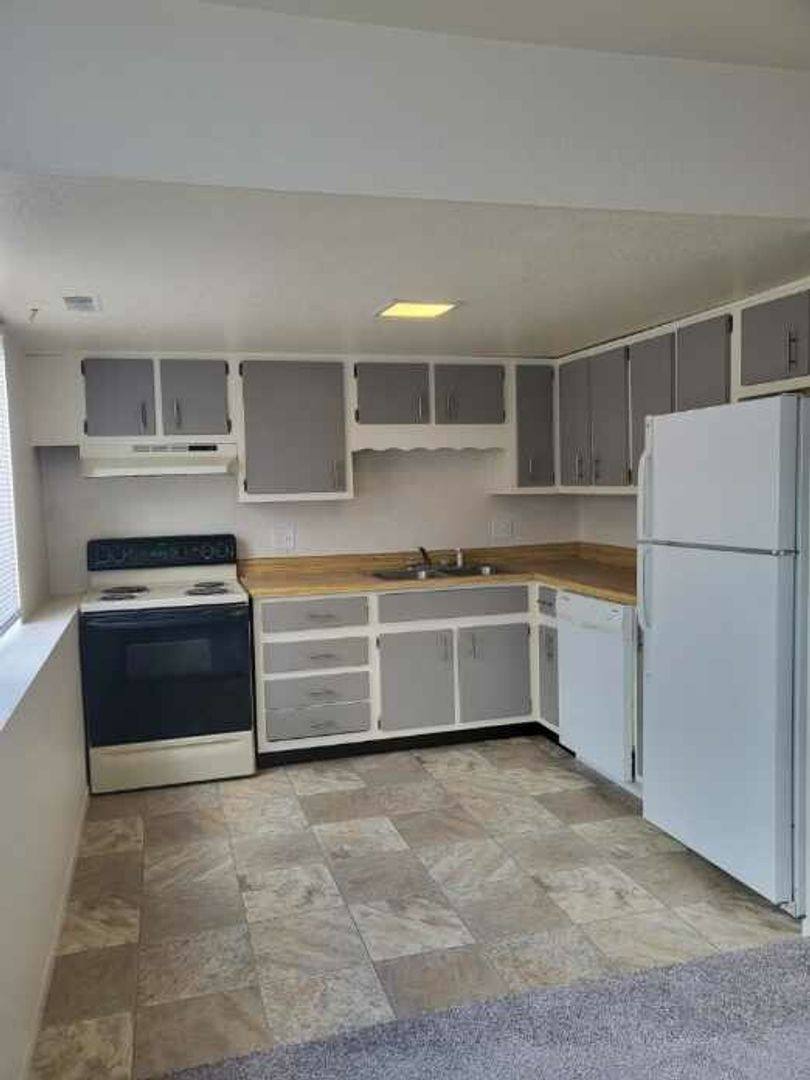 Apartment for rent at 5560 Bowden Loop, Colorado Springs, CO 80915