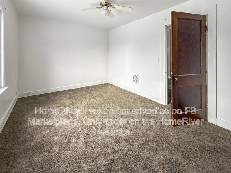 House for rent at 1014 Berdan Ave, Toledo, OH 43612