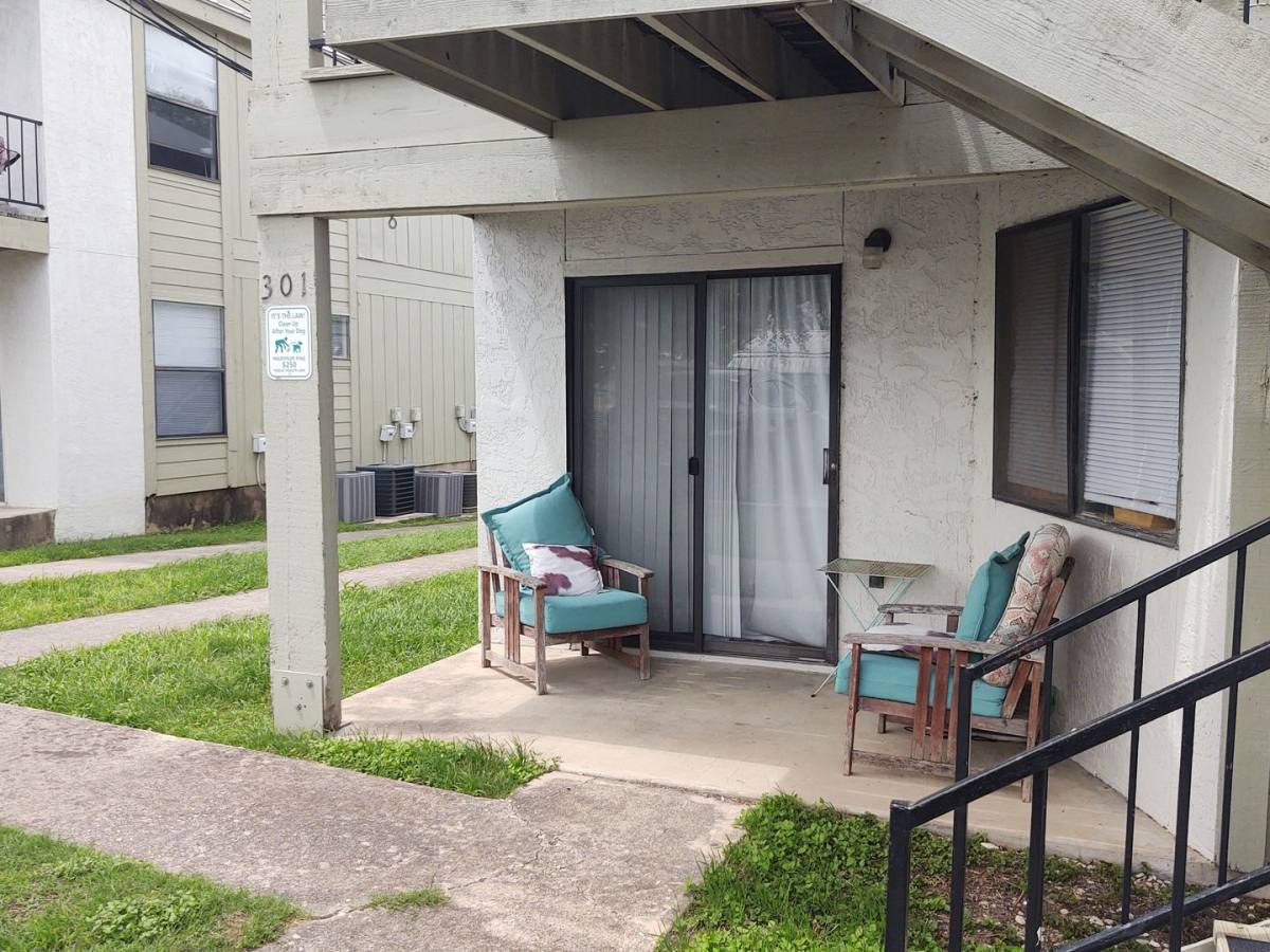 Apartment for rent at 217 Ramsay, San Marcos, TX 78666