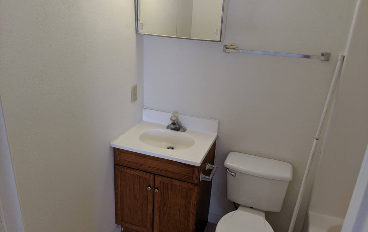 Apartment for rent at 1205 Rushmoore Dr, Dekalb, IL 60115