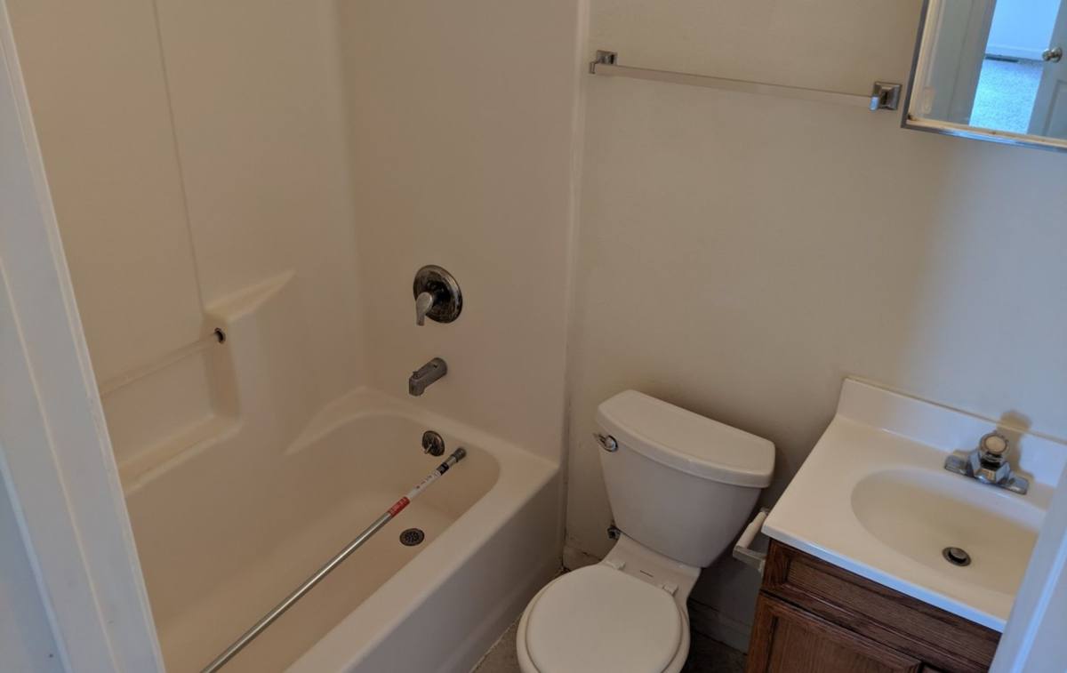 Apartment for rent at 1205 Rushmoore Dr, Dekalb, IL 60115