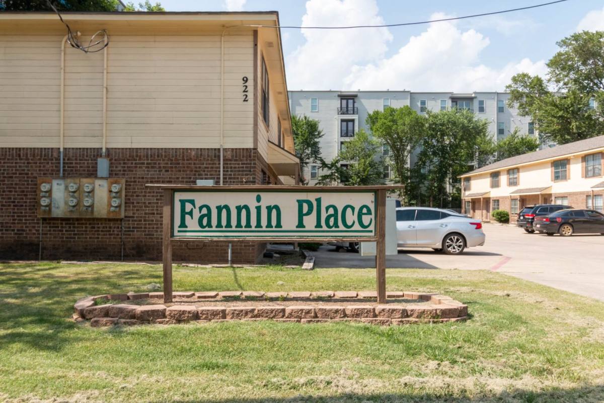 Apartment for rent at 922 Fannin St #101, Denton, TX 76201