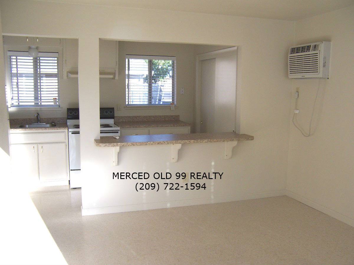 Apartment for rent at 101 E 12th St, Merced, CA 95341