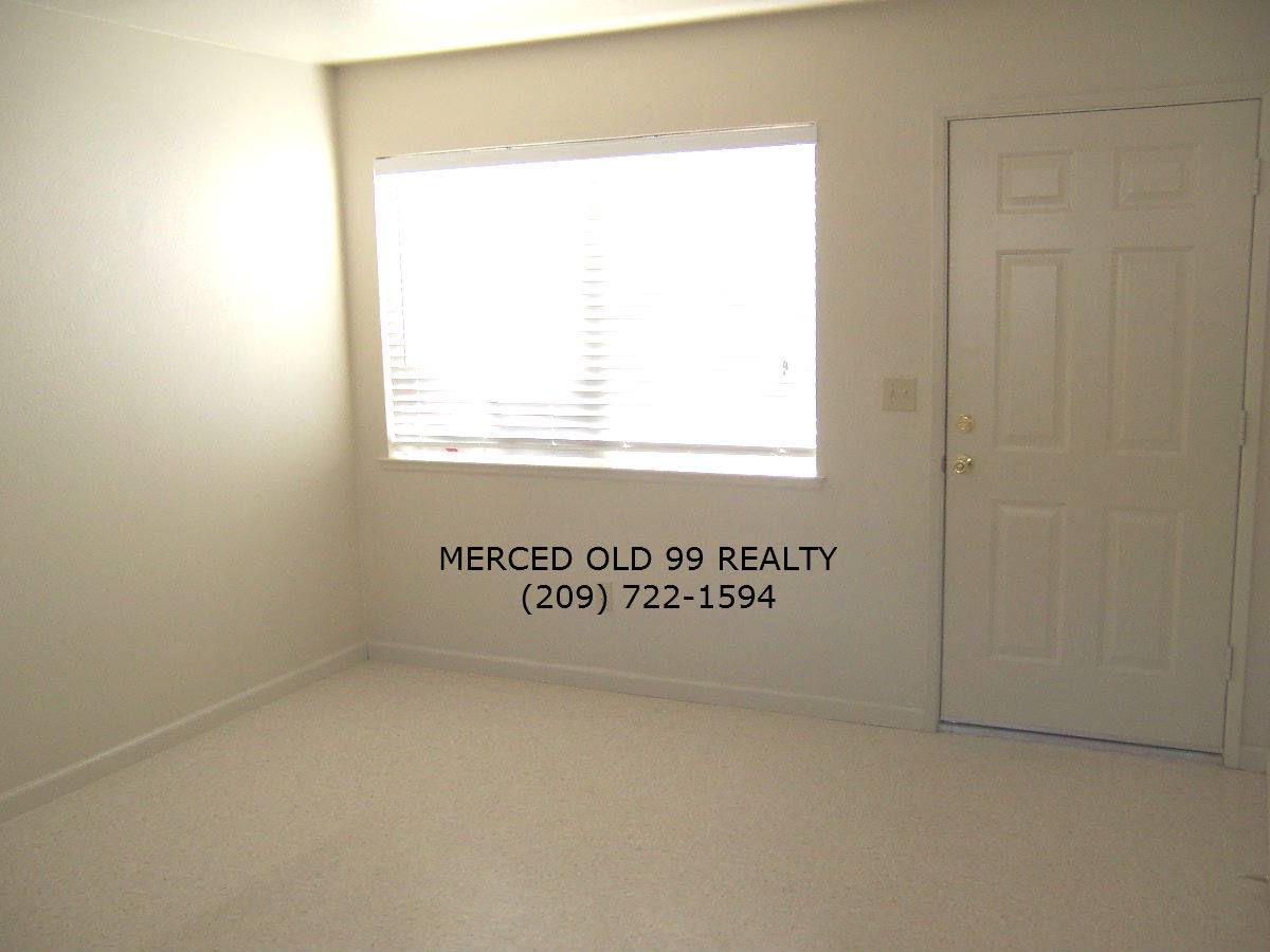 Apartment for rent at 101 E 12th St, Merced, CA 95341
