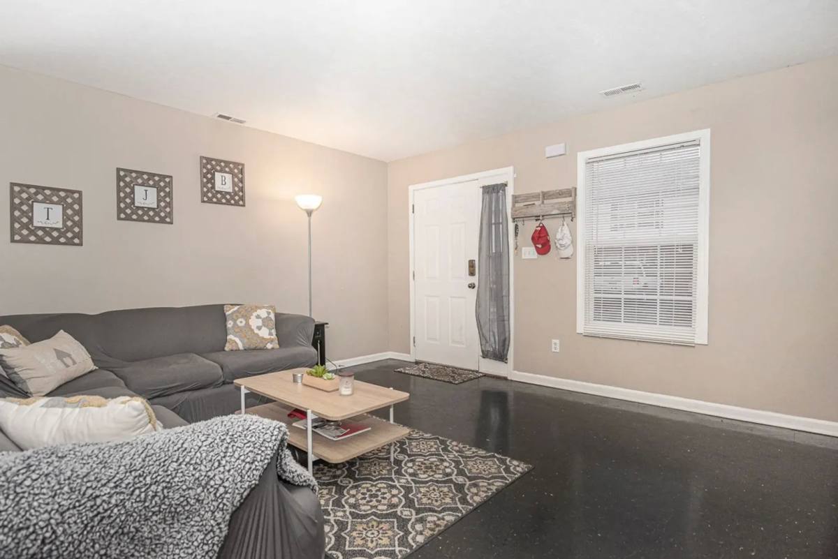 Apartment for rent at 314 W Riley Dr, Bloomington, IN 47404
