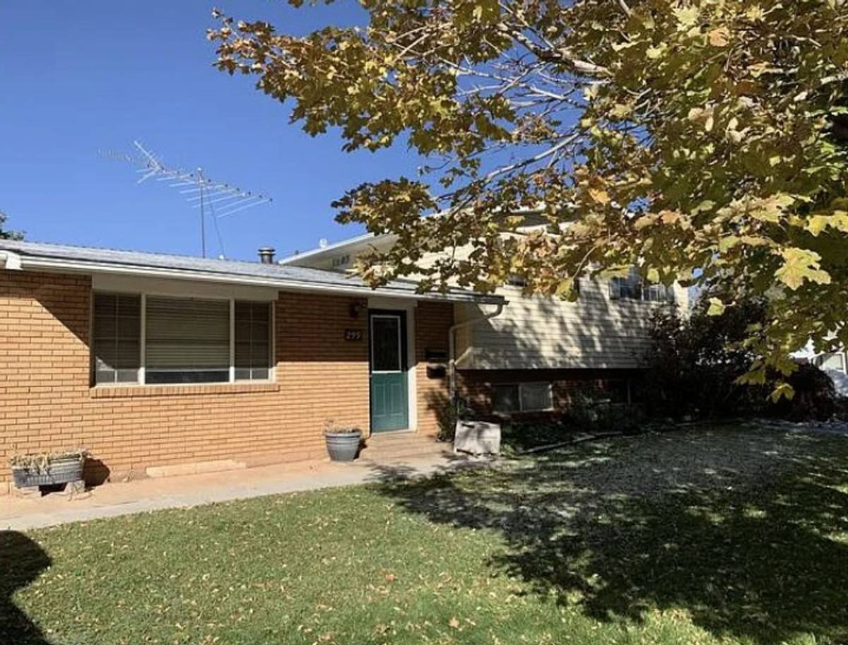 Apartment for rent at 299 N Highland Dr, Cedar City, UT 84721