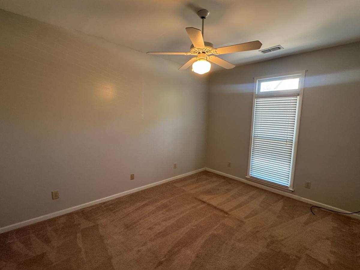 House for rent at 1450 Crenshaw Place S, Montgomery, AL 36106