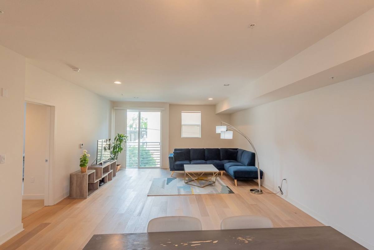 Apartment for rent at 436 S Virgil Ave #308, Los Angeles, CA 90020