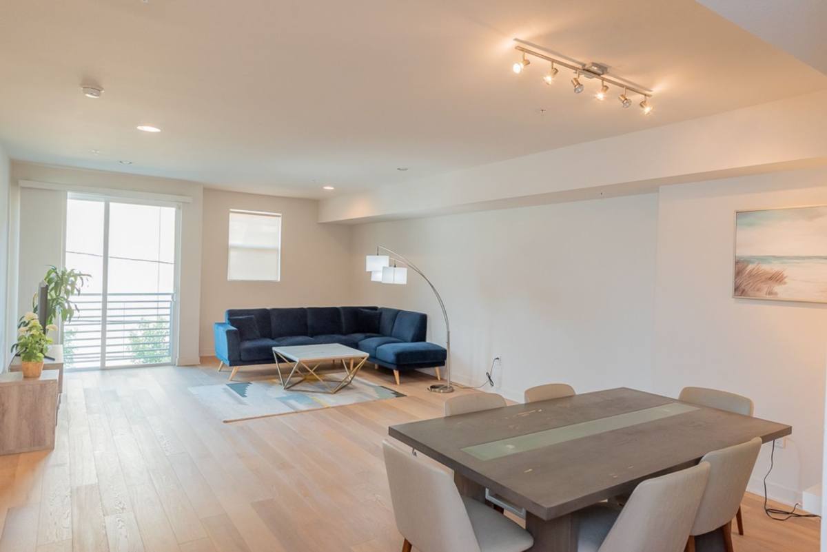 Apartment for rent at 436 S Virgil Ave #308, Los Angeles, CA 90020