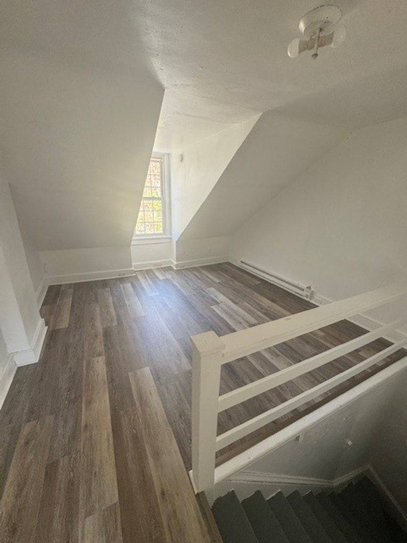 House for rent at 517 E Arch St, Pottsville, PA 17901