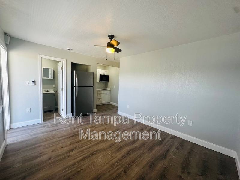 Apartment for rent at 680 22nd Ave S #12, Saint Petersburg, FL 33705