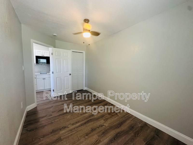 Apartment for rent at 680 22nd Ave S #12, Saint Petersburg, FL 33705
