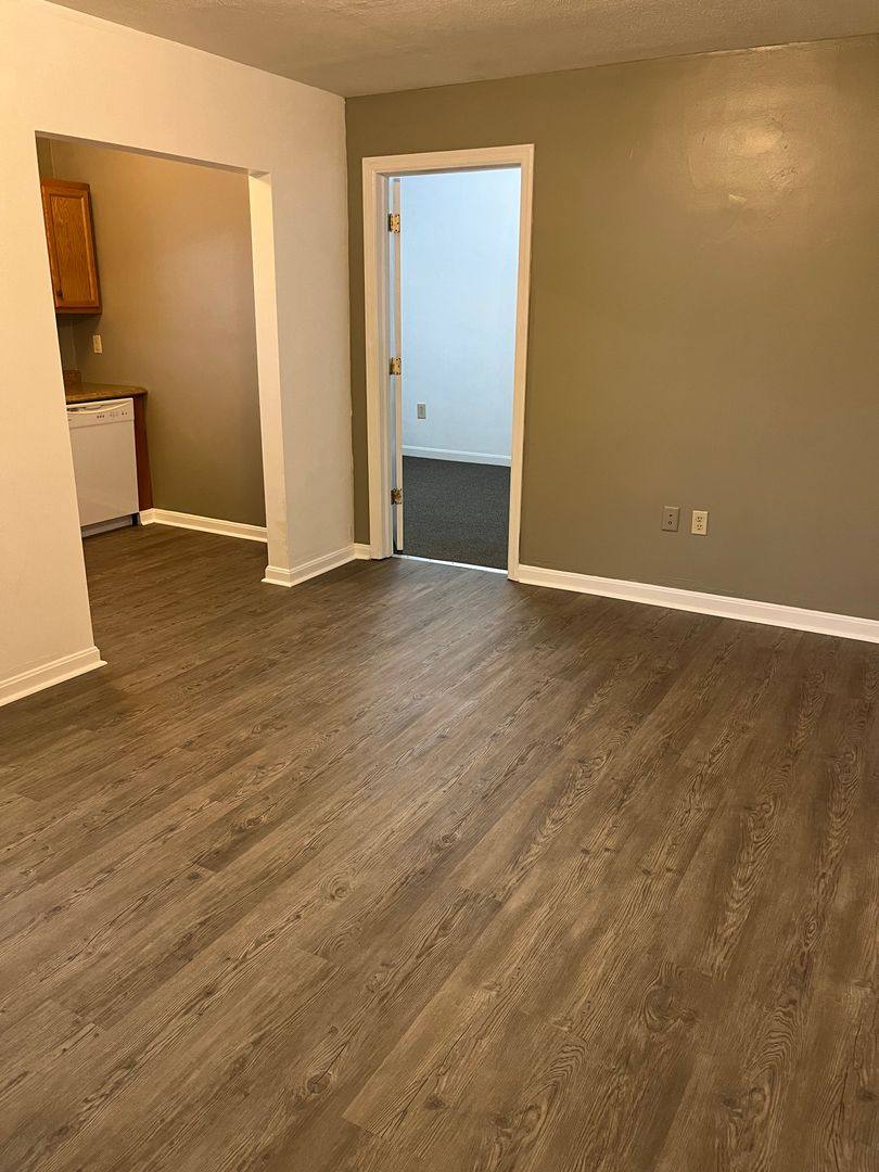 Apartment for rent at 120 S McDonald St, McDonald, PA 15057