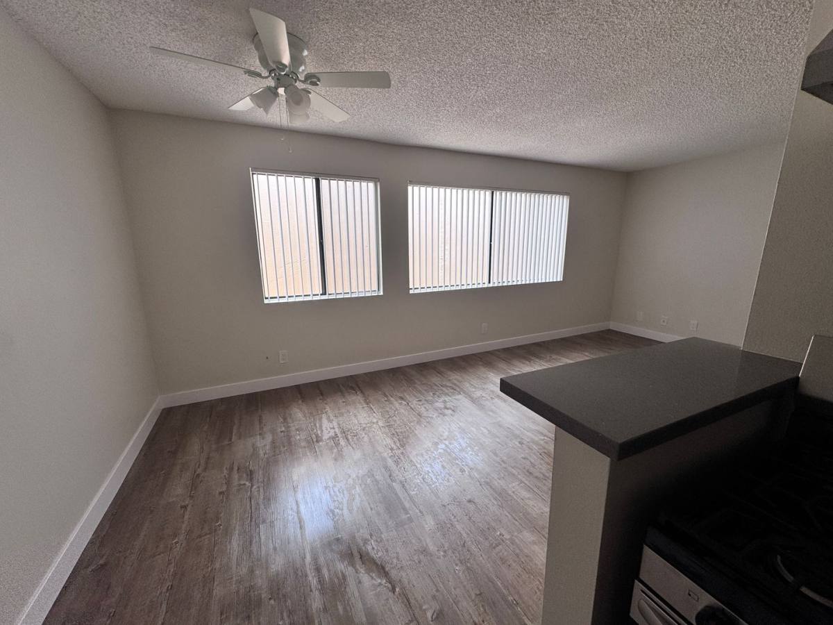 Apartment for rent at 8614 Foothill Blvd, Sunland, CA 91040