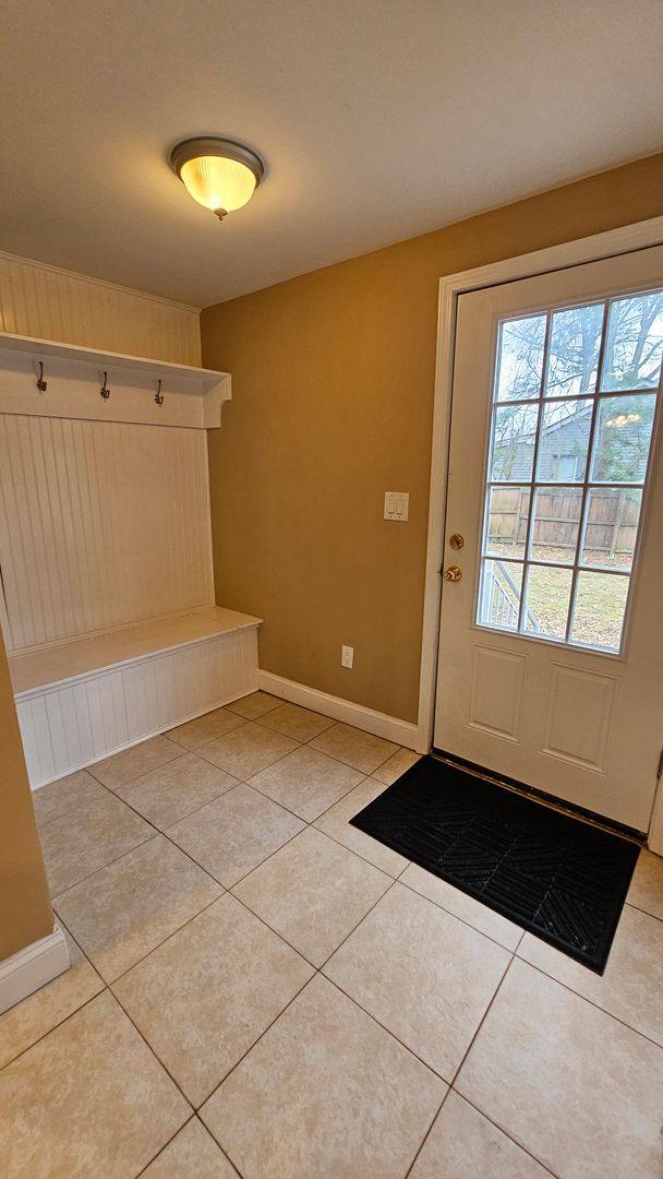 House for rent at 3202 Giddings Blvd, Highland, MI 48356