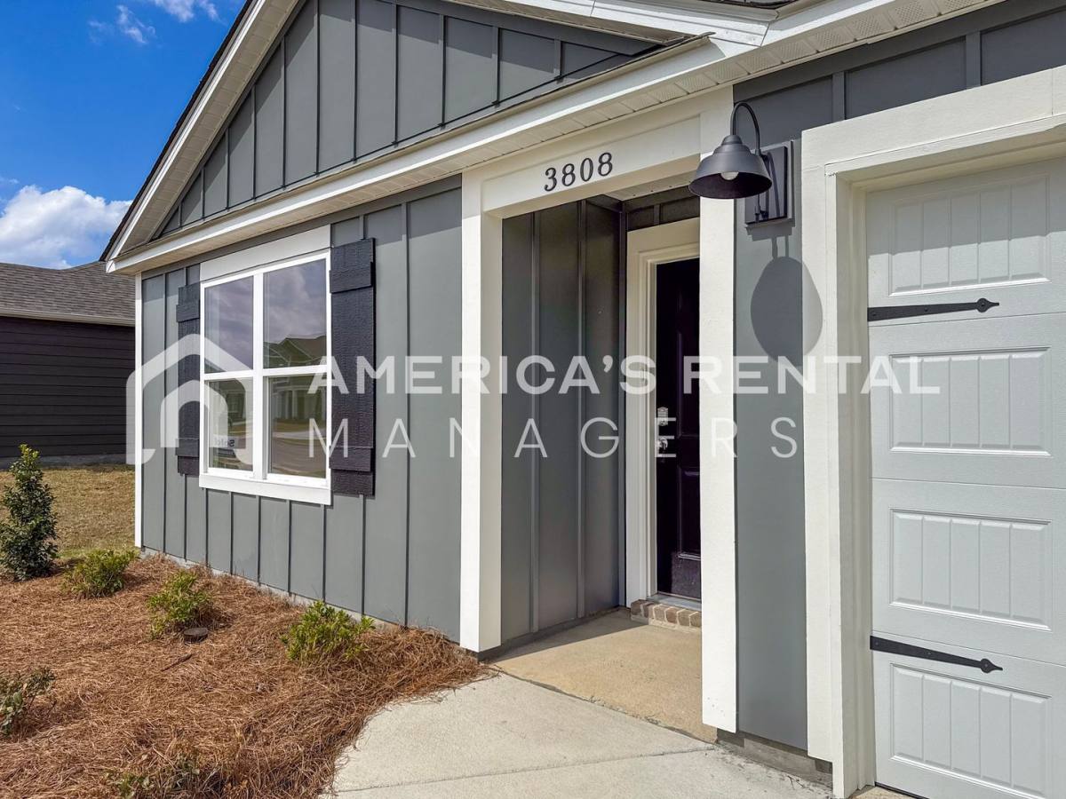 House for rent at 3808 Water Lily Lane, Northport, AL 35473