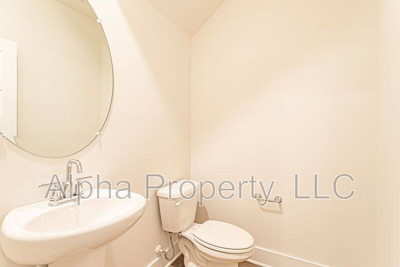 Townhouse for rent at 212 Round Back Way, Mauldin, SC 29662