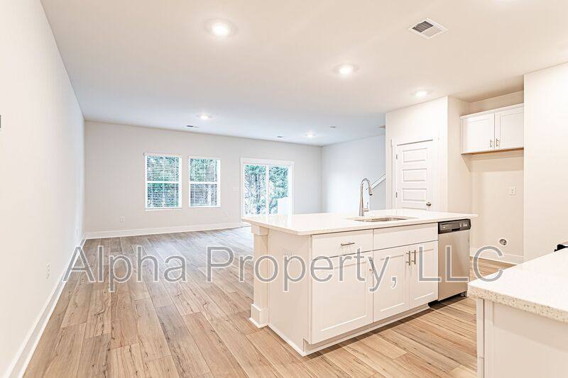 Townhouse for rent at 212 Round Back Way, Mauldin, SC 29662