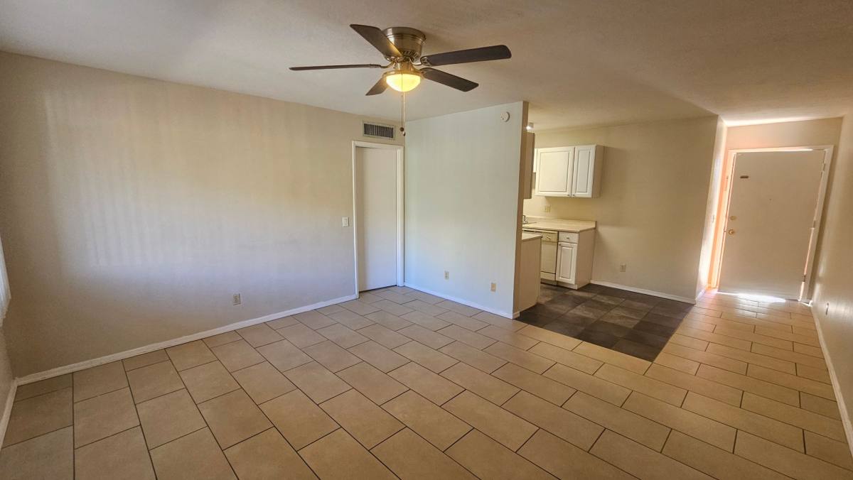 Apartment for rent at 5803 N Camino Esplendora, Tucson, AZ 85718