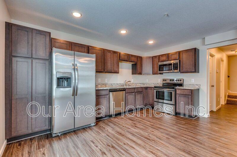 House for rent at 12624 Pond View Rd, Zimmerman, MN 55398