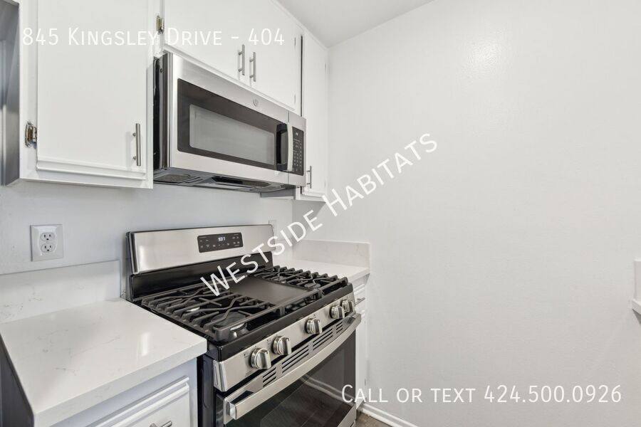 Apartment for rent at 845 Kingsley Dr, Los Angeles, CA 90005