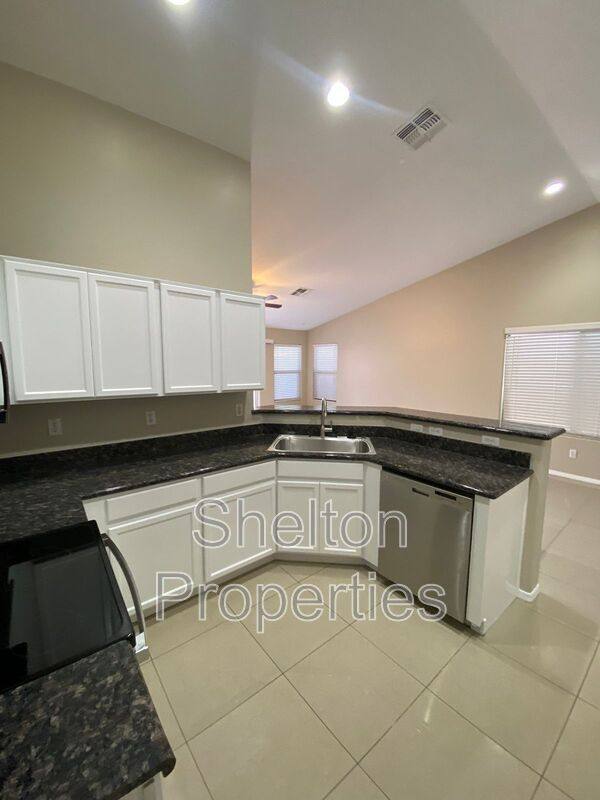 House for rent at 10834 W Wilshire Dr, Avondale, AZ 85392